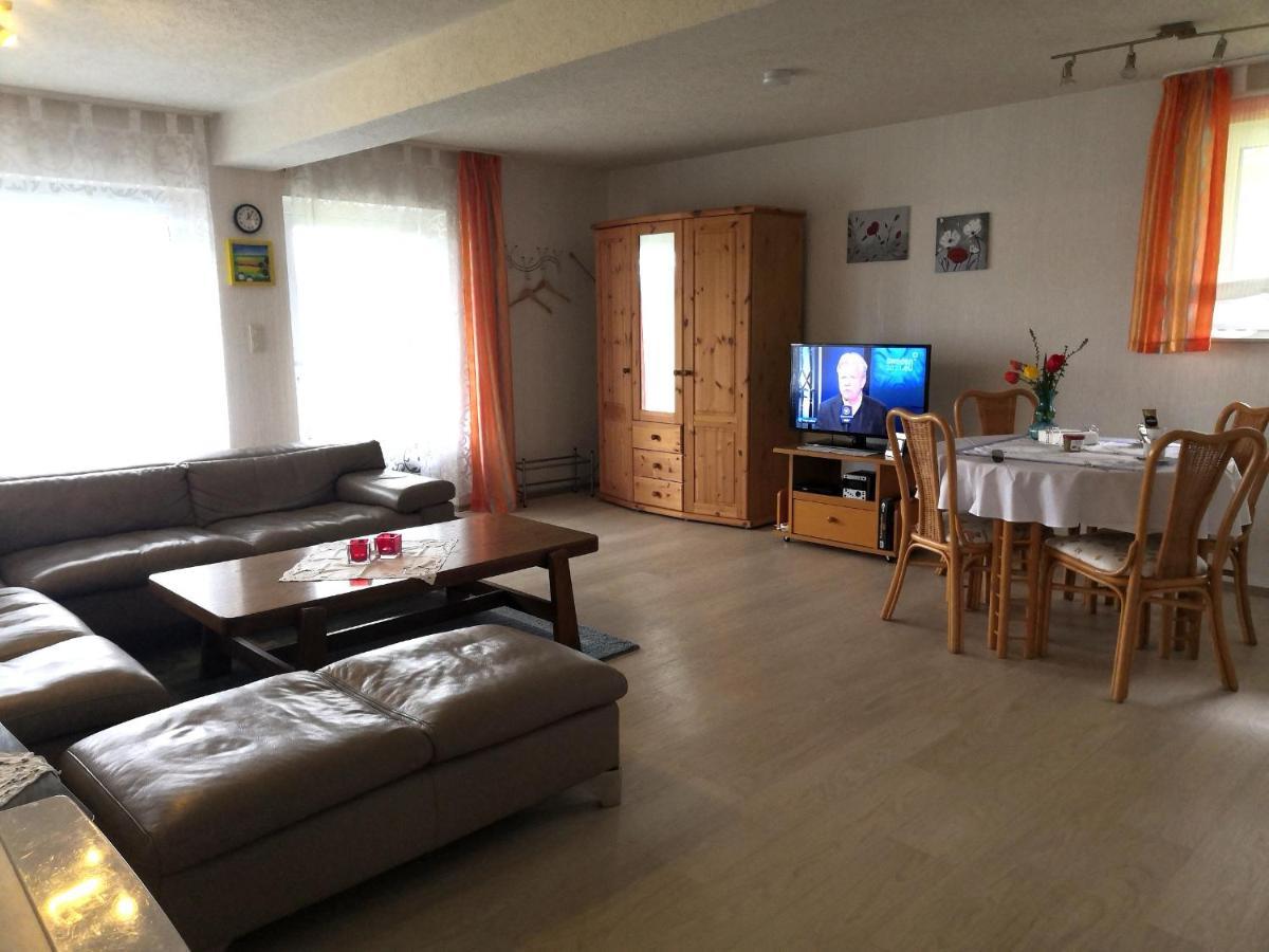 Ferienwohnung Kling Бішофсгайм-ан-дер-Рен Екстер'єр фото